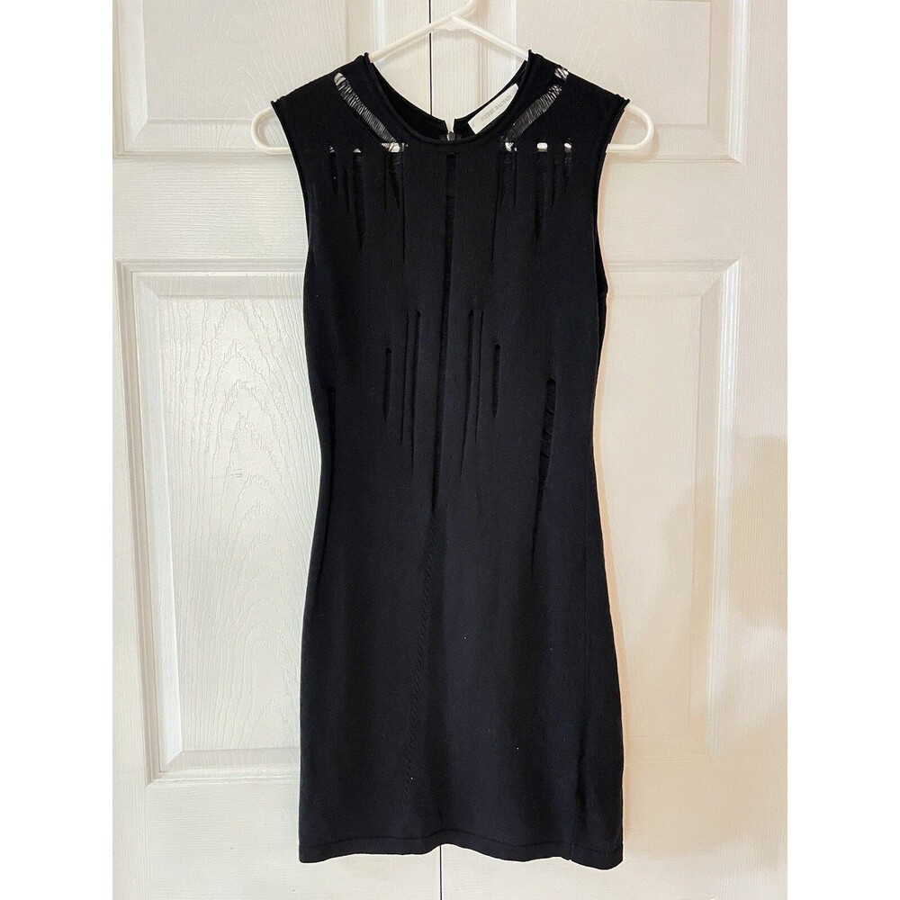 BALMAIN Dress Size 40/8 Black Knit Short Sleeveless LBD Laser Cut Detail
